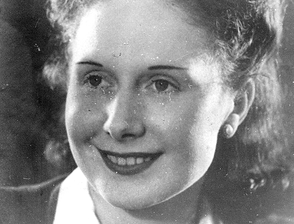Jeanne Robert