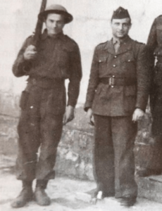 THÉO LEVY EN UNIFORME