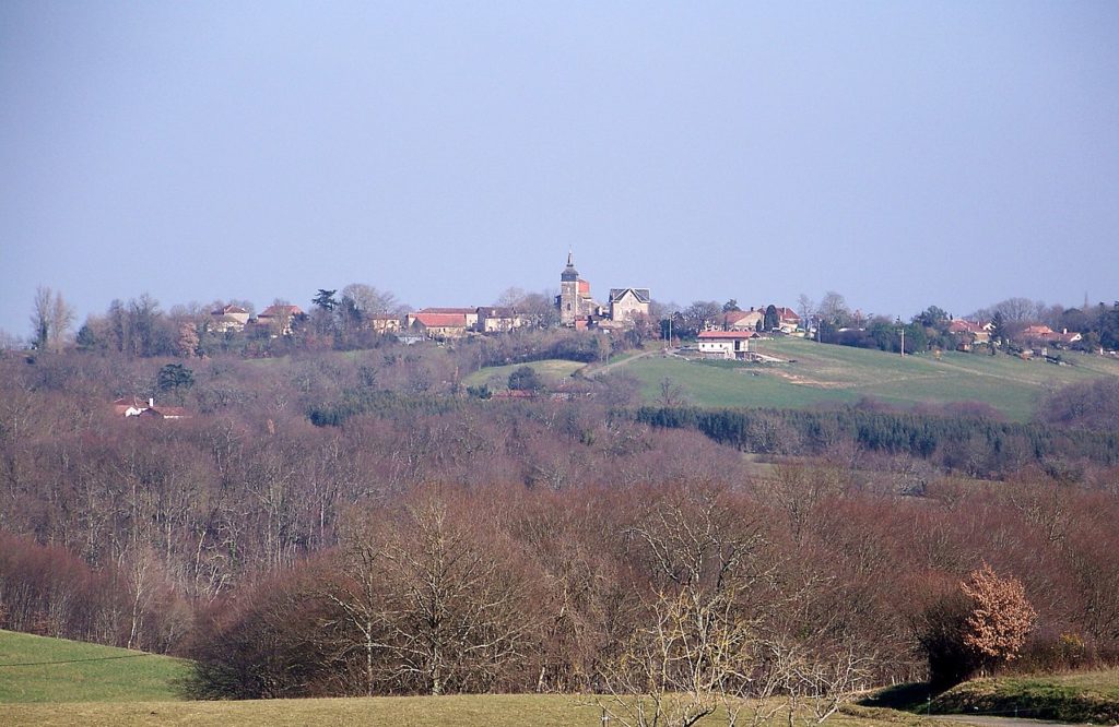 Avéron Bergelle sur sa colline